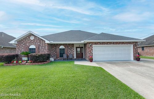 1322 Belleview St, Morgan City, LA, 70380-5950 | Card Image