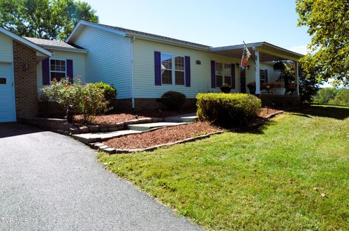 231 Pine St, Butler, TN, 37640-8035 | Card Image