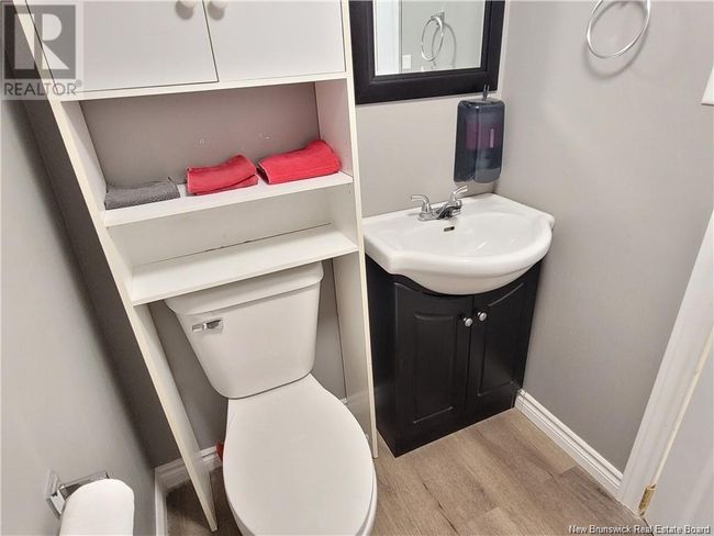 563 Rue Principale, House other with 3 bedrooms, 2 bathrooms and null parking in Pointe Verte NB | Image 9