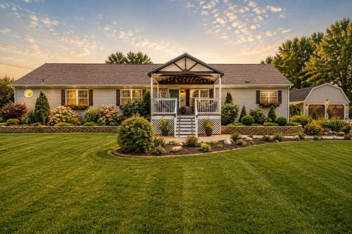 381 S 500 W, Valparaiso, IN, 46385 | Card Image