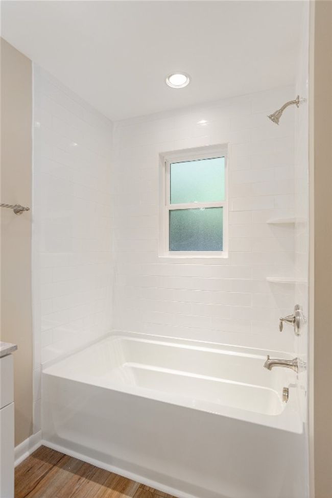 19 Indian Falls Way, House other with 3 bedrooms, 3 bathrooms and null parking in Lake Toxaway NC | Image 28