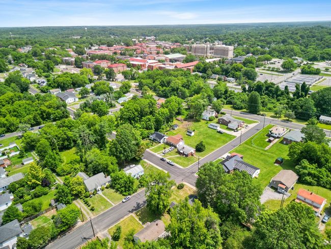 702 Irving St, House other with 4 bedrooms, 3 bathrooms and null parking in Farmville VA | Image 38