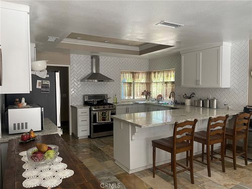 1142 Country Club Ln, Corona, CA, 92878-3627 | Card Image