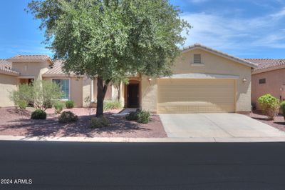 20627 N Lemon Drop Drive, Home with 2 bedrooms, 2 bathrooms and null parking in Maricopa AZ | Image 1