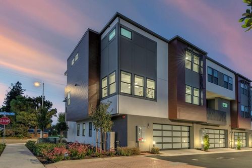 22540 Stevens Creek Blvd, Cupertino, CA, 95014-5604 | Card Image