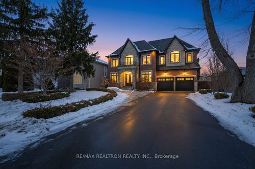 74 Yongehurst Rd, Richmond Hill, ON, L4C3T2 | Card Image