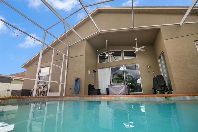 10327 Meadow Crossing Dr, House other with 4 bedrooms, 3 bathrooms and null parking in Tampa FL | Image 25
