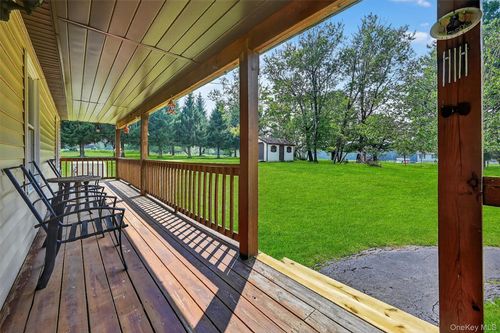 631 Lt Brender Hwy, Ferndale, NY, 12734-5511 | Card Image