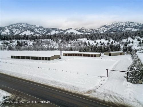 1300 Us-26, Alpine, WY, 83128 | Card Image