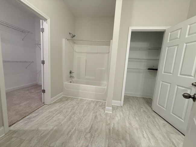 1616 Buttonwood Loop, Home with 5 bedrooms, 5 bathrooms and 3 parking in Chattanooga TN | Image 42