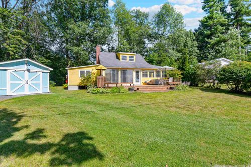 66 The Pnes N, Saint Albans, VT, 05478 | Card Image