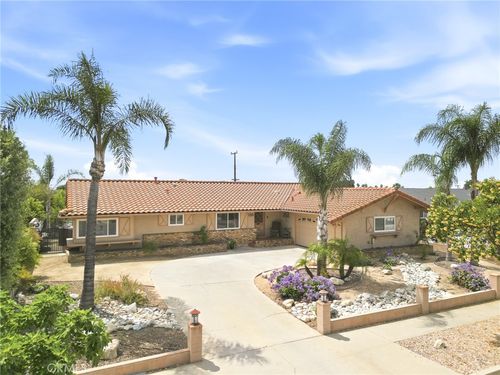 1466 Briarcroft Rd, Claremont, CA, 91711-3047 | Card Image