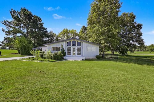 77 High Mdw, Trinity, TX, 75862-6982 | Card Image