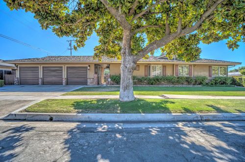 709 W Alamos Ave, Fresno, CA, 93705-0512 | Card Image