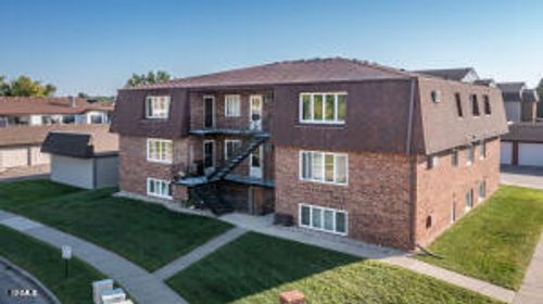 8-1821 Grandview Lane, Bismarck, ND, 58503 | Card Image