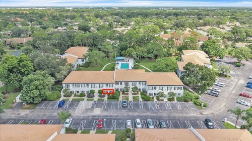 17-5209 Wedgewood Ln, SARASOTA, FL, 34235-7021 | Card Image