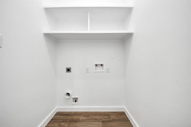 Laundry Room | Image 24