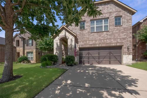 8629 Tribute Ln, Fort Worth, TX, 76131-3385 | Card Image