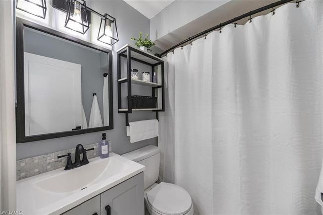 13405 Fox Chapel Ct, Condo with 2 bedrooms, 2 bathrooms and null parking in FORT MYERS FL | Image 16