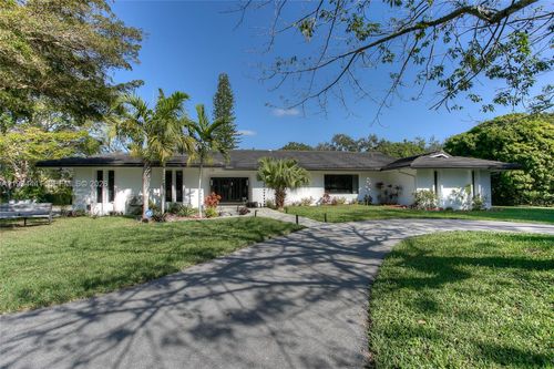 6875 N Cartee Rd, Palmetto Bay, FL, 33158-1330 | Card Image