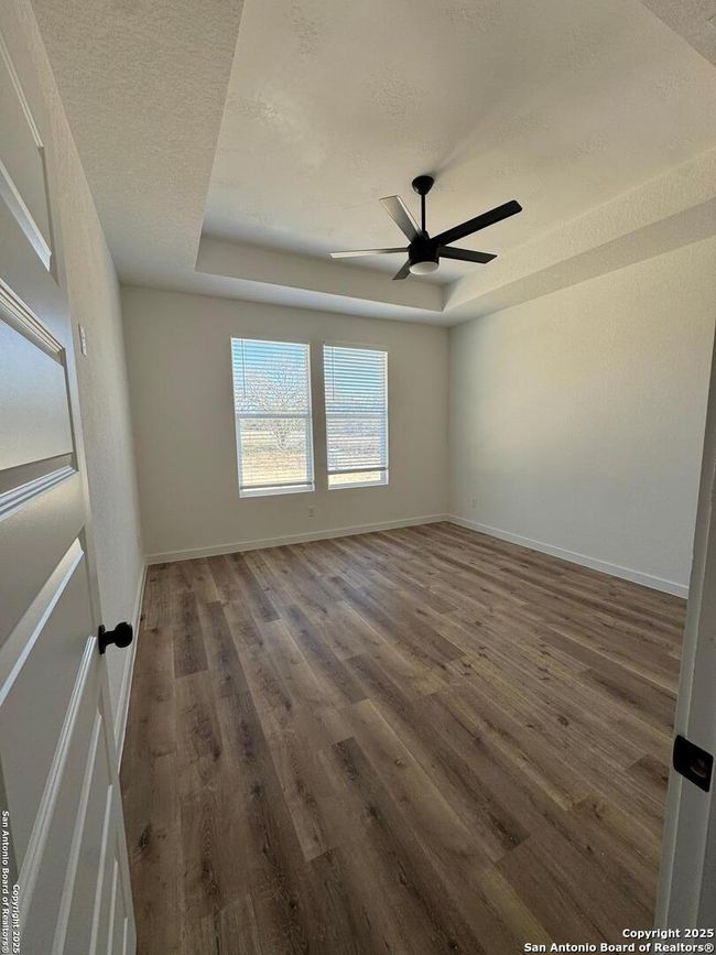2002 Owens Ave, House other with 3 bedrooms, 2 bathrooms and null parking in Three Rivers TX | Image 9