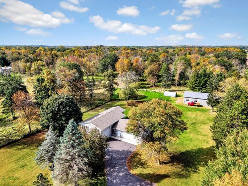 31740 Redwing Ave, Shafer, MN, 55074-2204 | Card Image