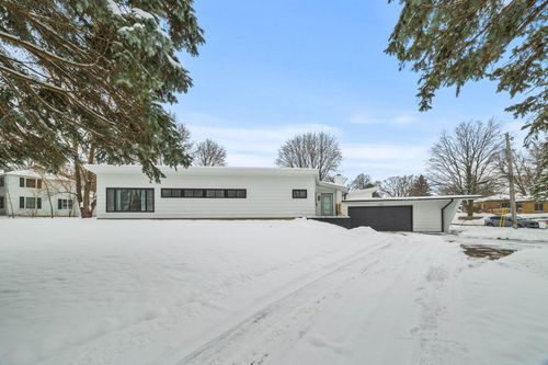 246 Miller Ave, DEKALB, IL, 60115-2308 | Card Image