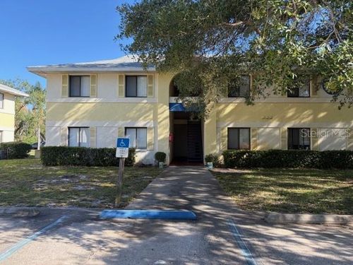 151-90 Hidden Lake Dr, SANFORD, FL, 32773-5526 | Card Image