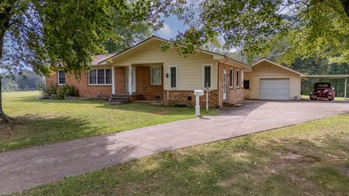 492 Campbellsville Pike, Ethridge, TN, 38456-5009 | Card Image