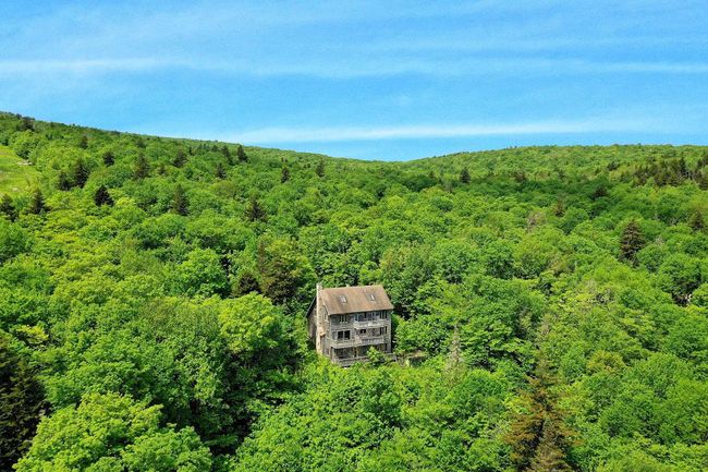 1300 Mountain Rd, House other with 4 bedrooms, 5 bathrooms and null parking in Ludlow VT | Image 5