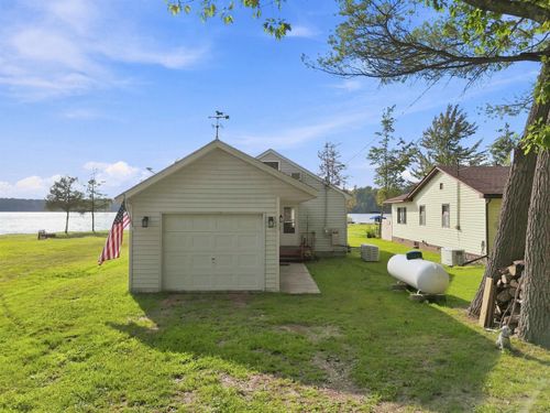 2183 Wenonah Trl, Lake City, MI, 49651 | Card Image