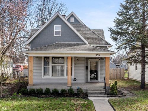 935 Tacoma Ave, Indianapolis, IN, 46201-2152 | Card Image