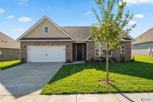 29523 Limestone Creek Way Nw, Harvest, AL, 35749-3722 | Card Image