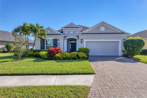 3620 Woodcliff Lake Ter, Sarasota, FL, 34243-4749 | Card Image