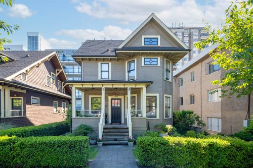 408 Eighth St, New Westminster, BC, V3M0K1 | Card Image