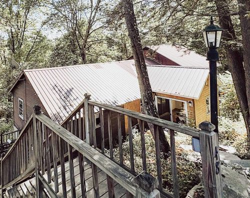 48 Legion Rd, Newfane, VT, 05345-9661 | Card Image