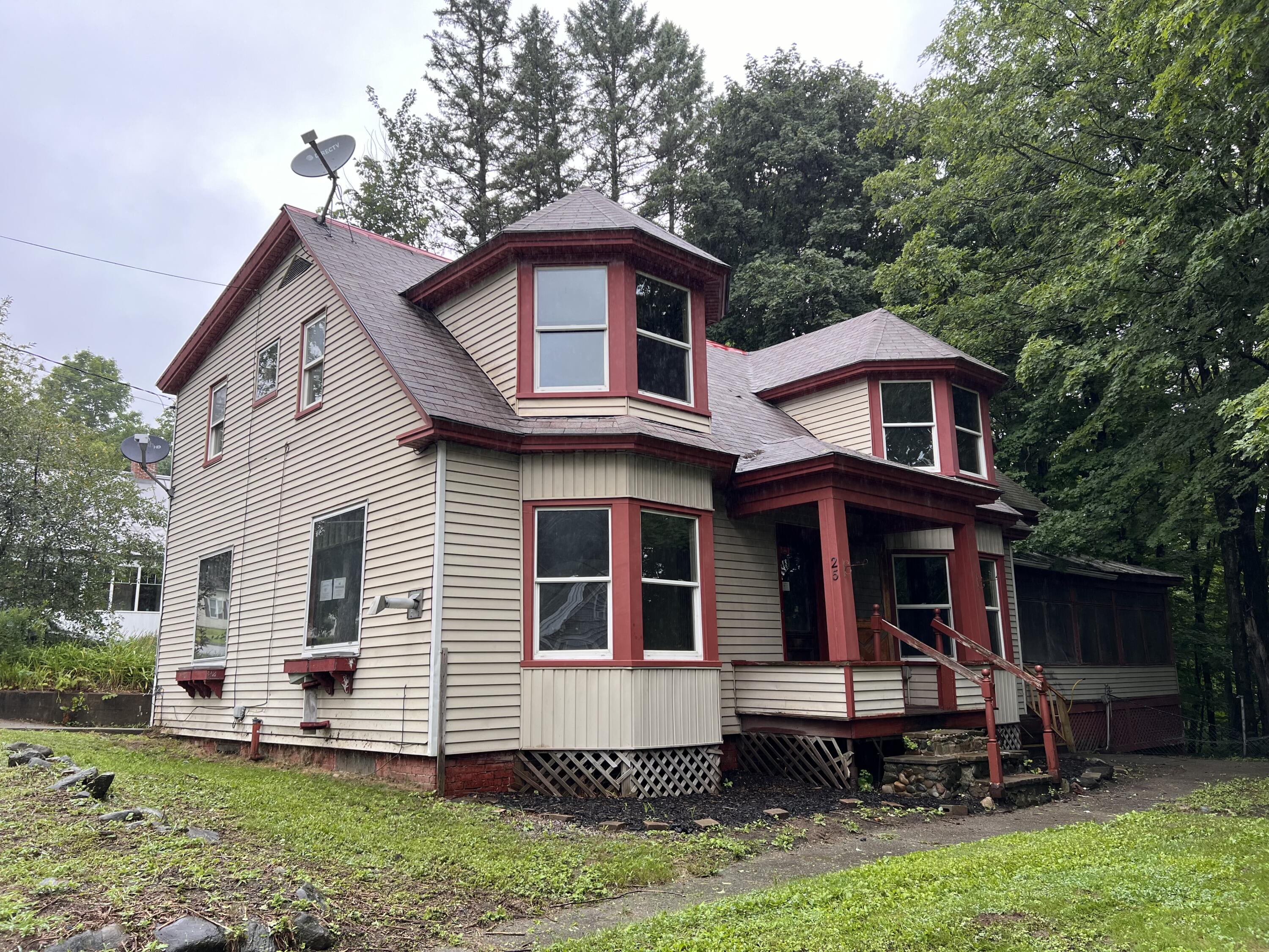 High St, Wilton, ME 04294