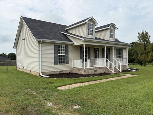 8 Meadowbrook Dr, Fayetteville, TN, 37334-7099 | Card Image