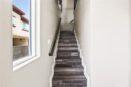 14881 Newland St, Midway City, CA, 92655-1395 | Card Image