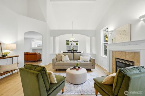 24115 22nd Pl W, Bothell, WA, 98021-9261 | Card Image
