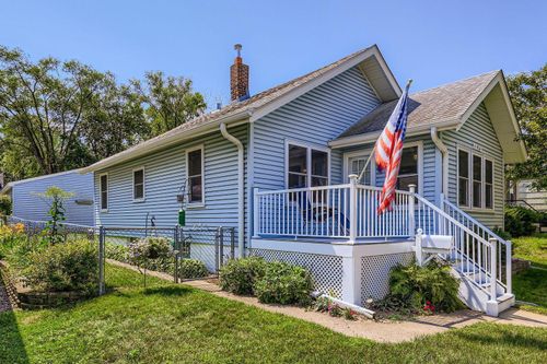 3325 30th Ave N, Robbinsdale, MN, 55422-3759 | Card Image