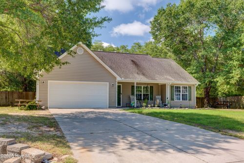 52 Marble Dr, Rocky Point, NC, 28457-9446 | Card Image