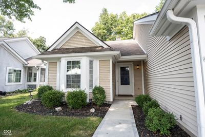 8890 Trager Court, House other with 2 bedrooms, 2 bathrooms and null parking in Indianapolis IN | Image 3