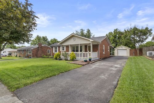 176 E Tiverton Way, Lexington, KY, 40517-1522 | Card Image