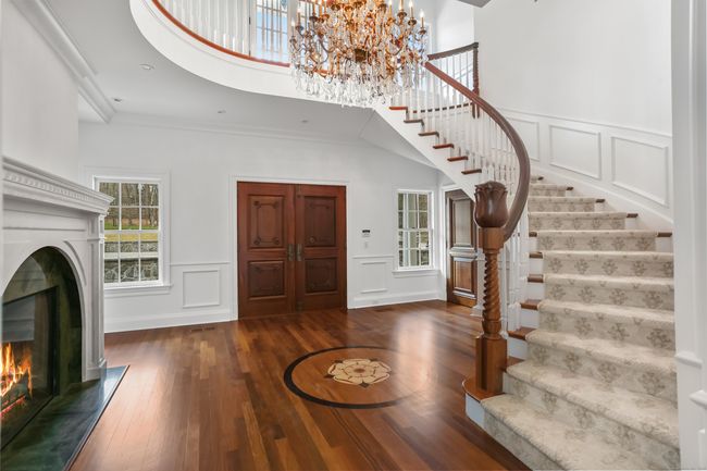 Primary Foyer in Main House | Image 5