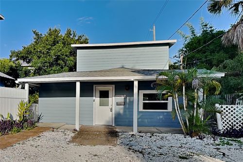 3801 1/2 W Palmira Ave, TAMPA, FL, 33629-6810 | Card Image