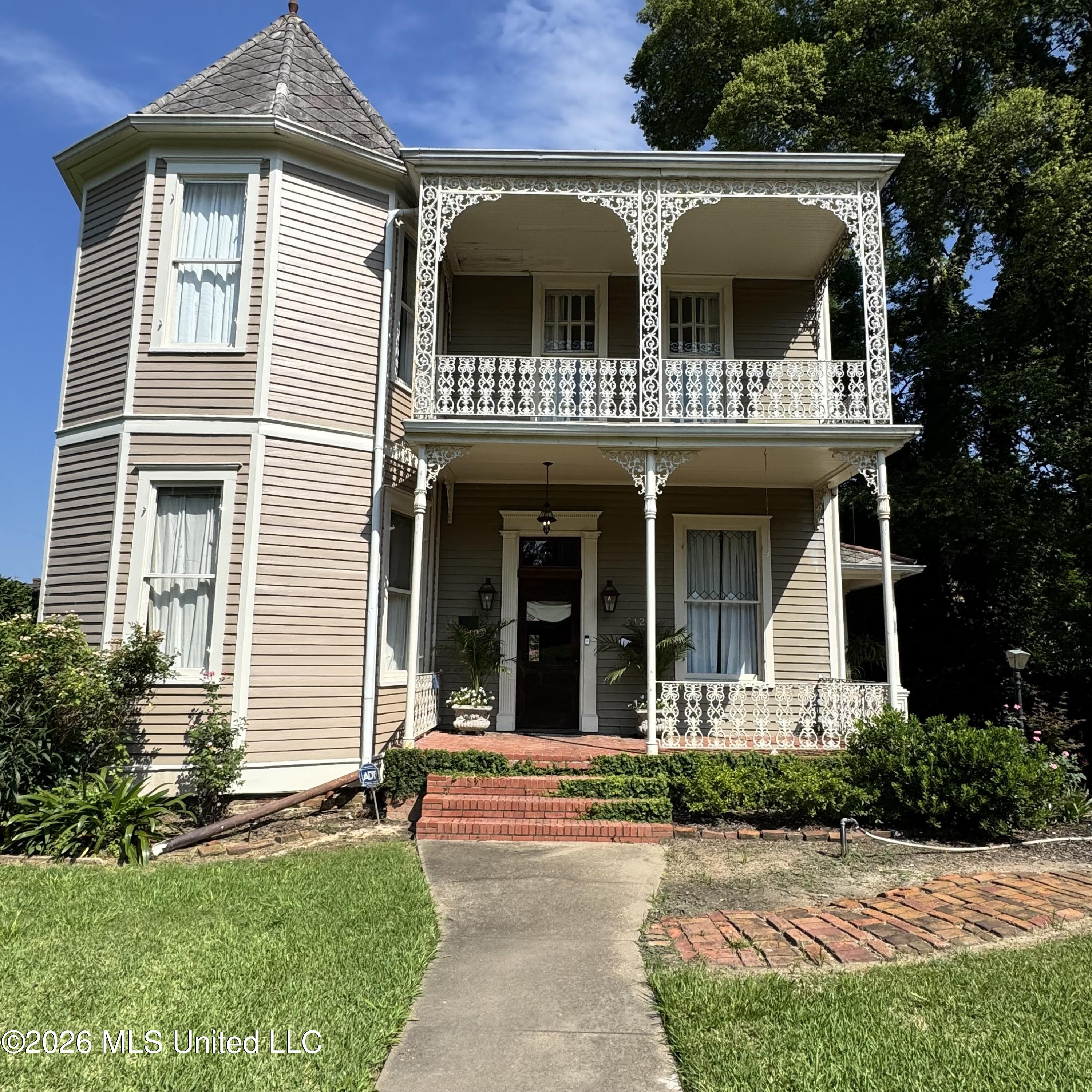 Residential in Natchez