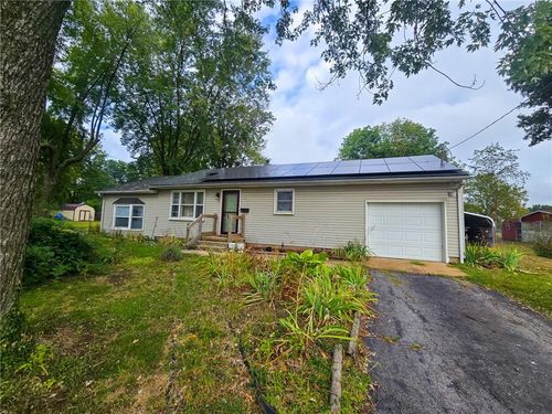 103 S Hyde St, Windsor, MO, 65360-1142 | Card Image