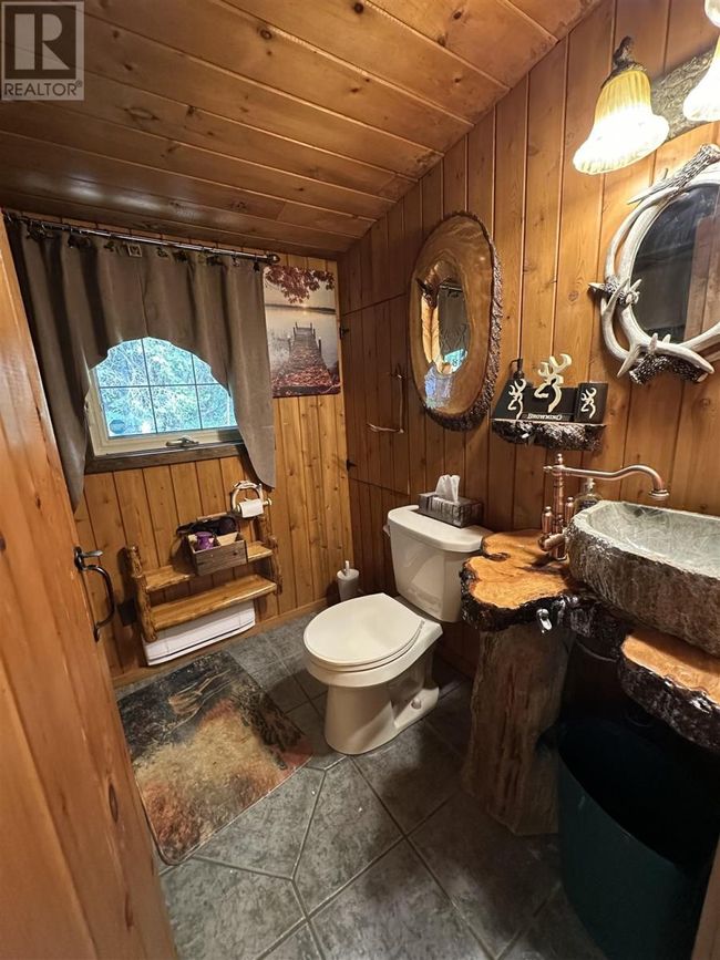 1943 V Line Rd, Home with 2 bedrooms, 1 bathrooms and null parking in Richards Landing ON | Image 17