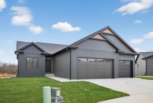 6112 Cody Lane Nw, Rochester, MN, 55901 | Card Image